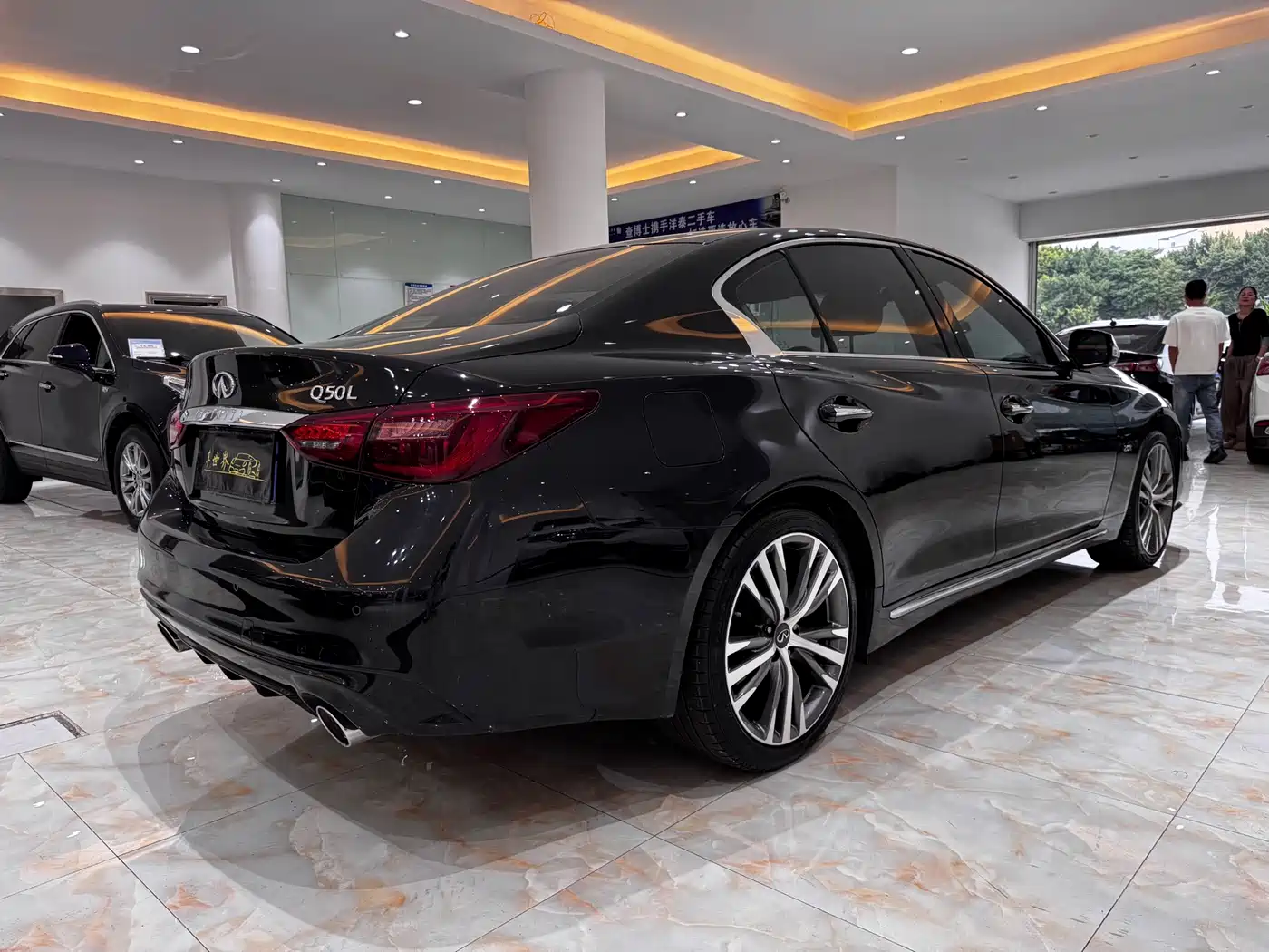 Infiniti Q50L 2021 2.0T Premium Sport фото 6
