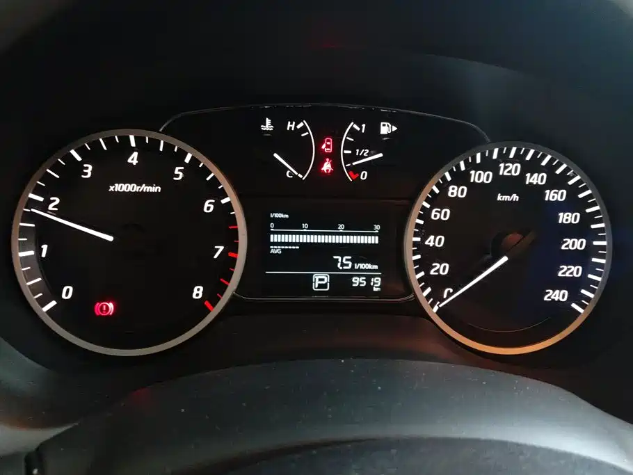 Photo 14 - Nissan Sylphy