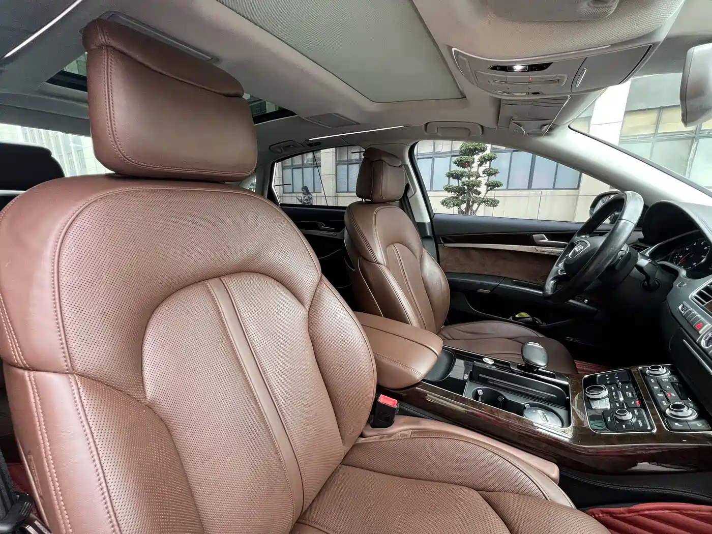 Audi A8 2014 A8L 45 TFSI quattro Luxury фото 13