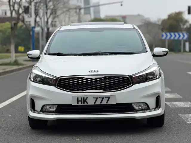 KIA K3