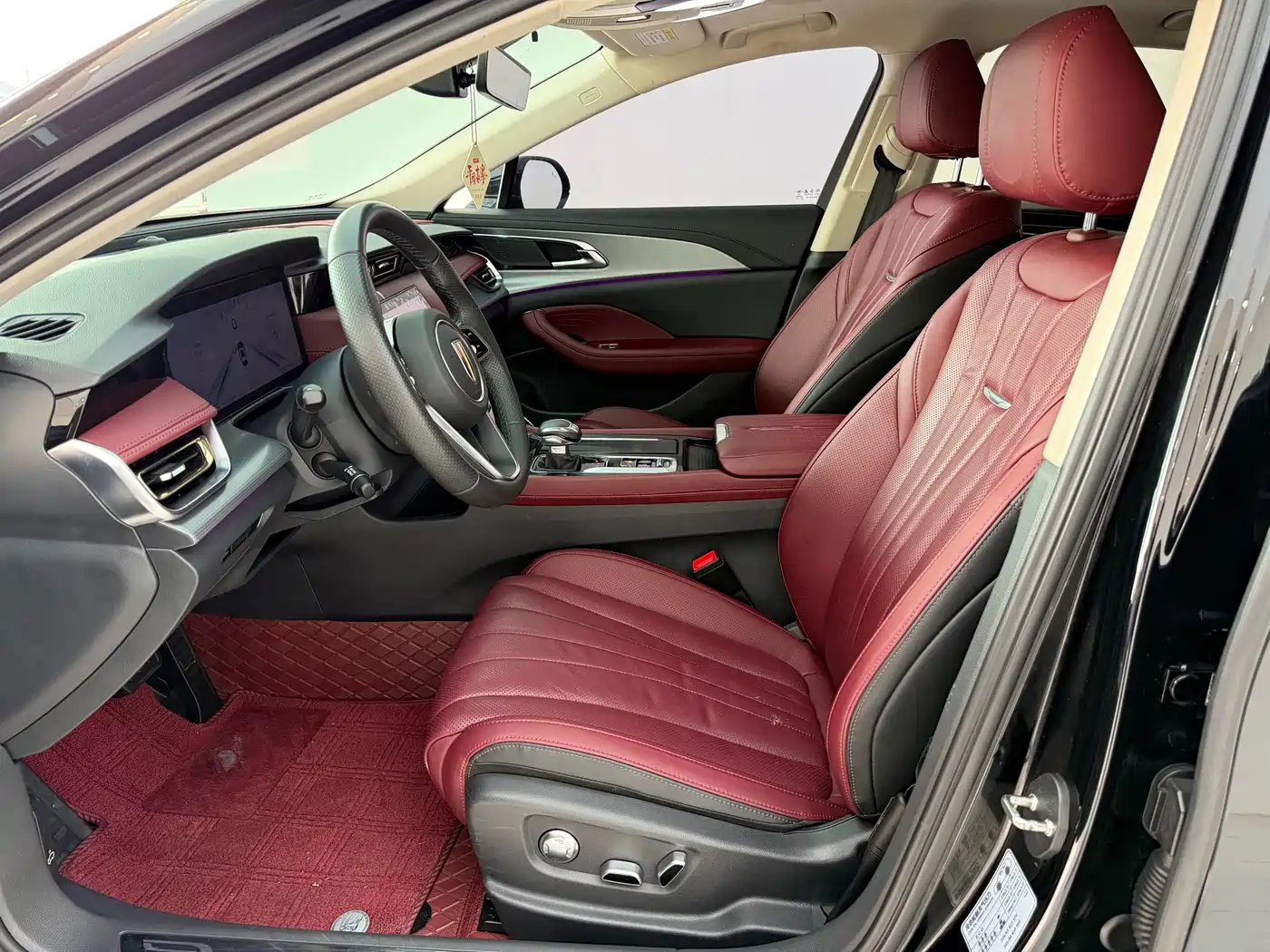 Hongqi H5 2024 2.0T Automatic Smart Connect Flag Smooth Edition фото 6