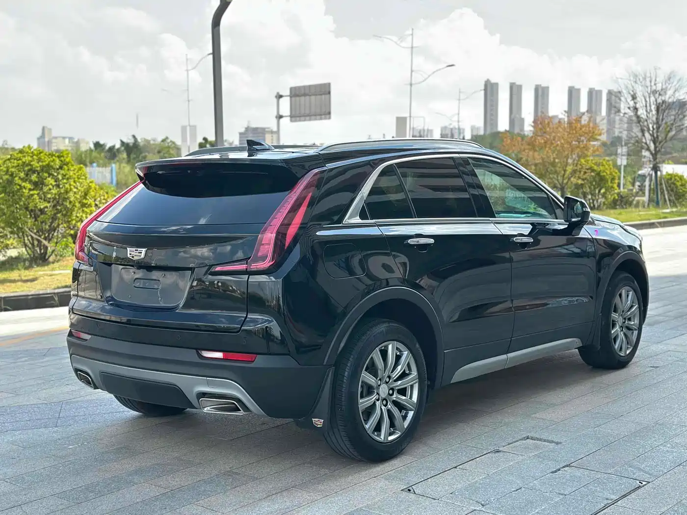Cadillac XT4 2020 28T FWD Leading Trim фото 9