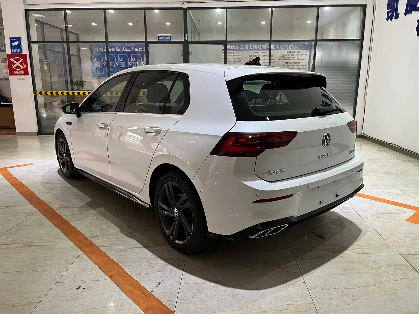 Volkswagen Golf 2021 280TSI DSG R-Line фото 6