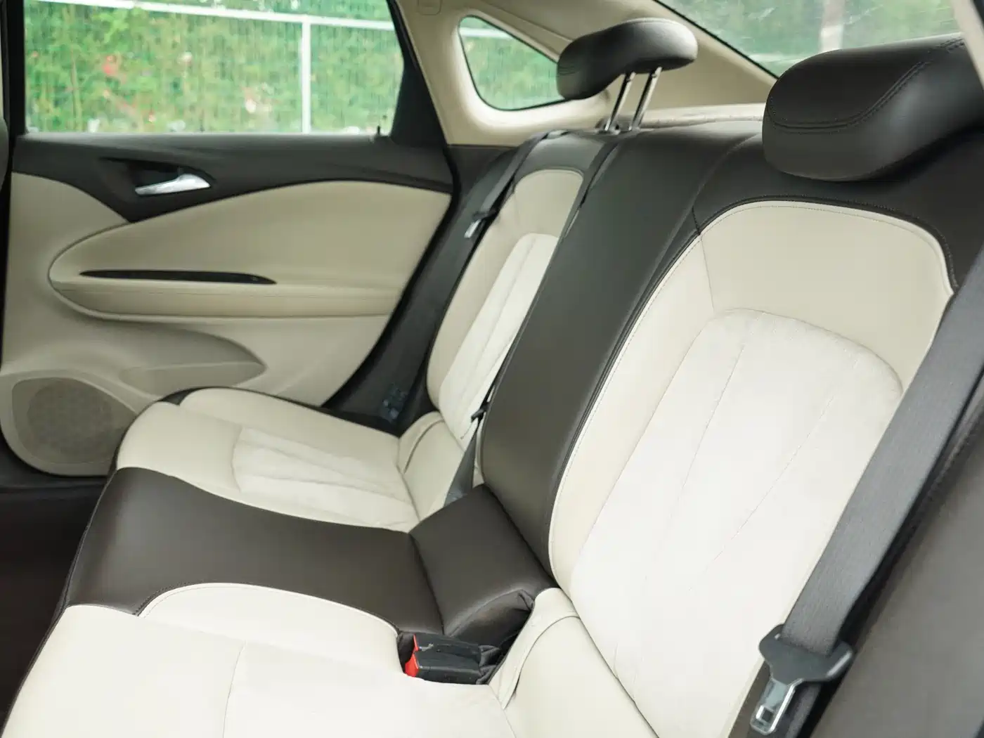 Buick Verano 2017 Sedan 15S Automatic Leading фото 14