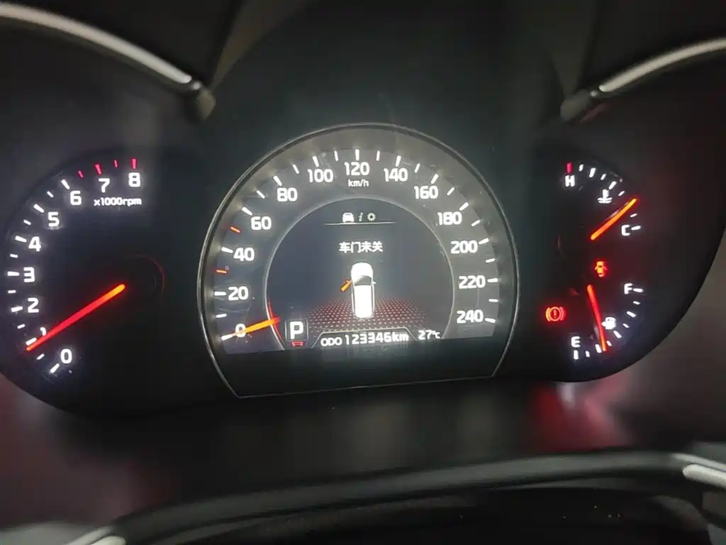Kia Sorento 2015 2013 2.4L 5-seat Gasoline Luxury Edition