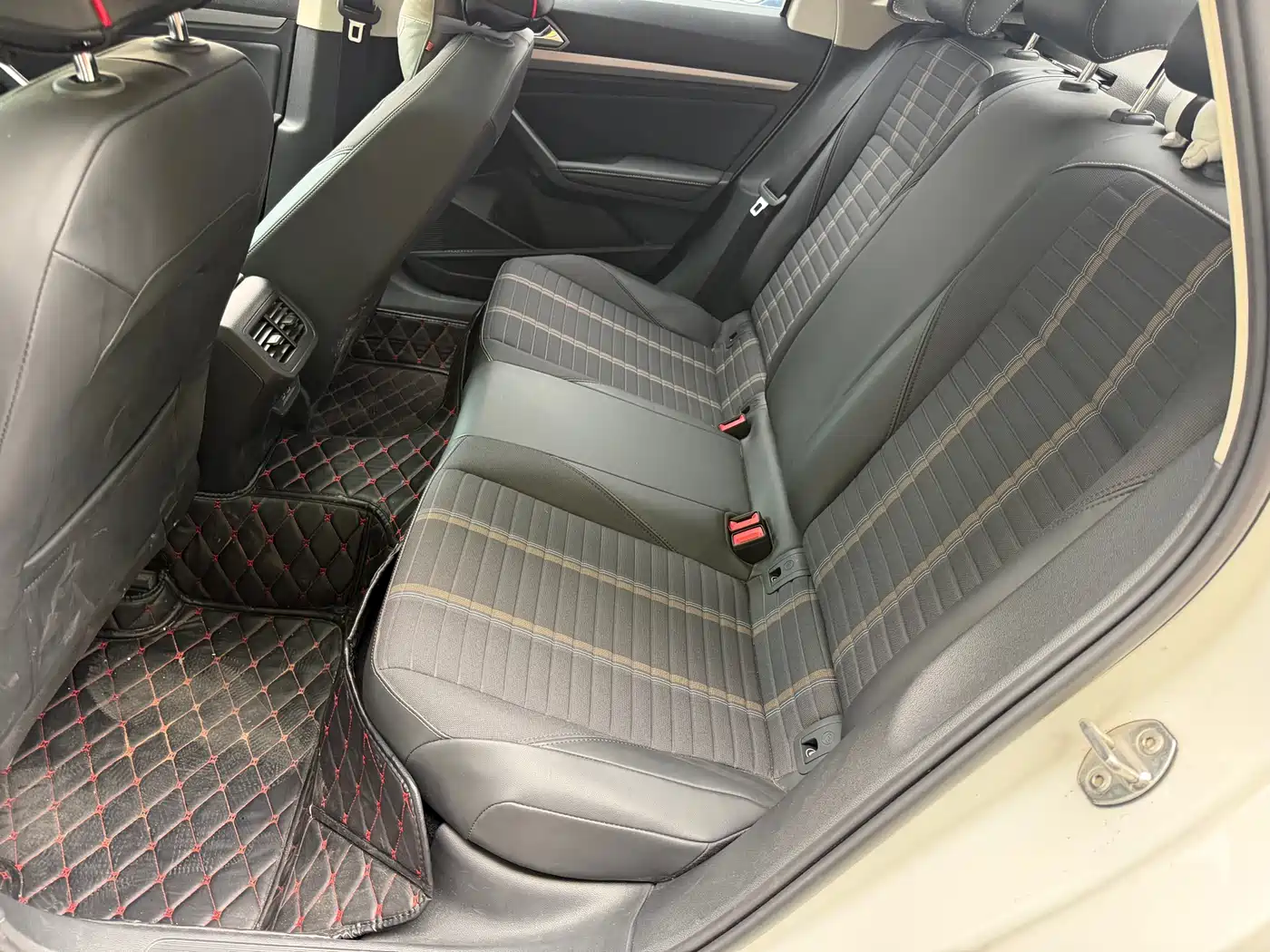 Volkswagen Lavida 2019 280TSI DSG Comfort Edition China VI фото 6