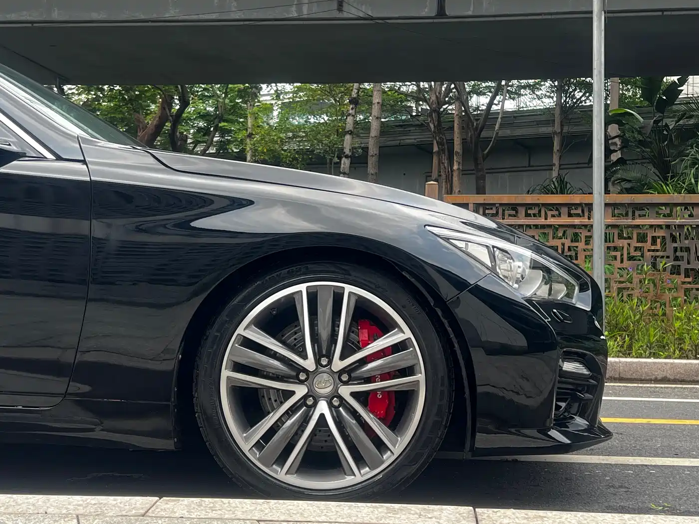 Infiniti Q50L 2015 2.0T Sport фото 7