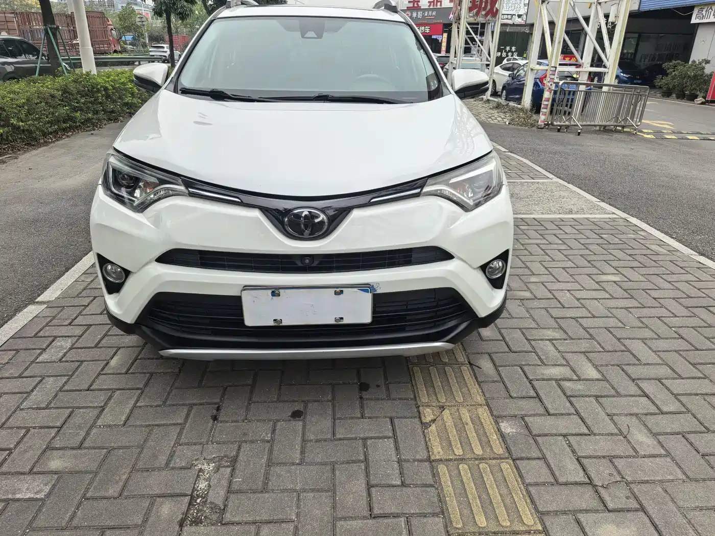 Toyota RAV4 Rongfang 2018 2.5L Automatic 4WD Elite i Edition фото 2