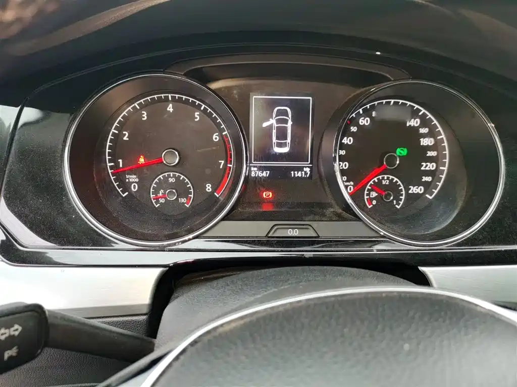 Volkswagen Lamando 2017 280TSI DSG Comfort Edition фото 4