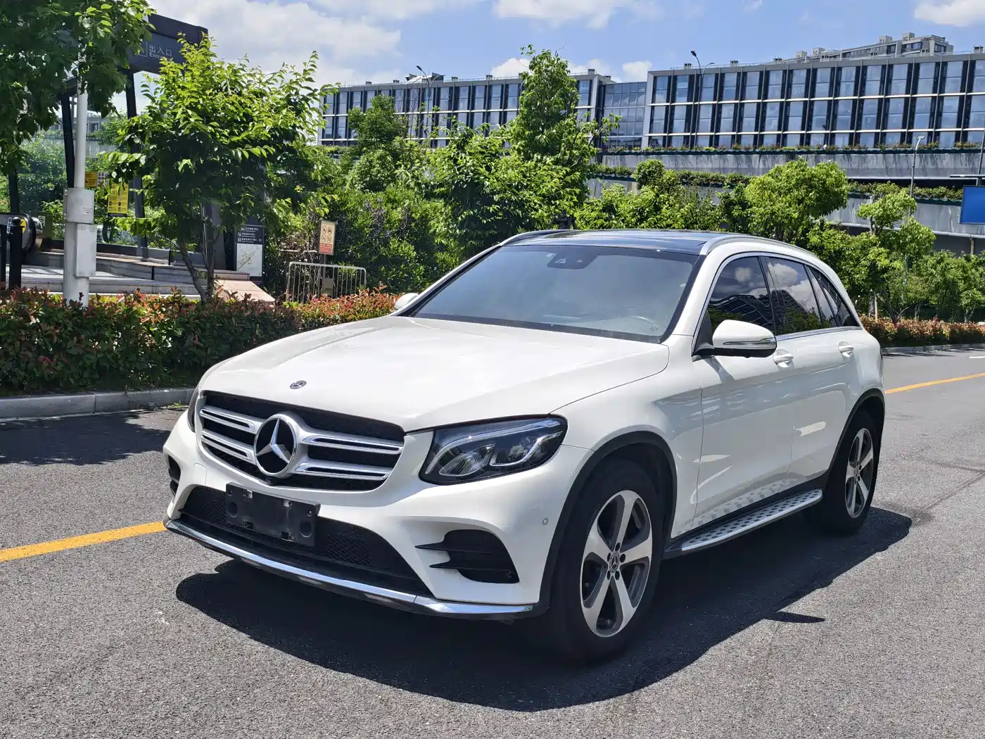 Mercedes-Benz GLC 2017 GLC 260 4MATIC Luxury