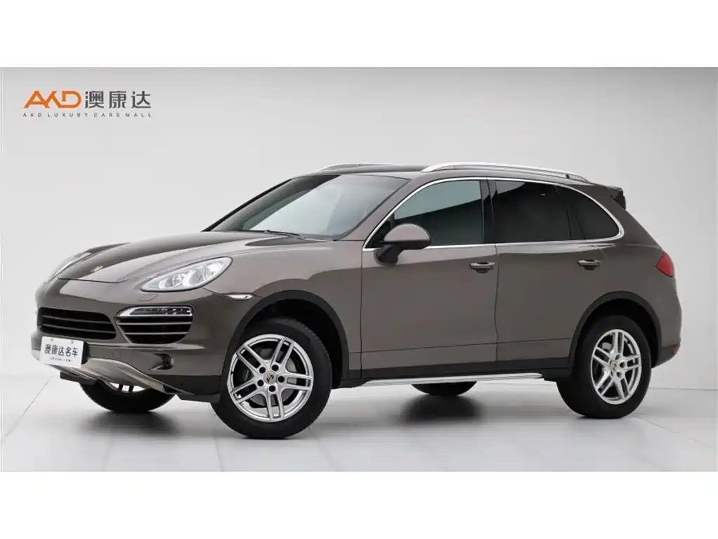 Фото 1 - Porsche Cayenne