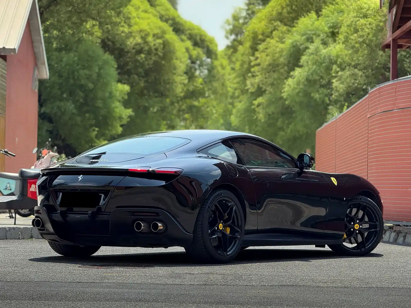 Ferrari Roma 2021 2020 3.9T V8
