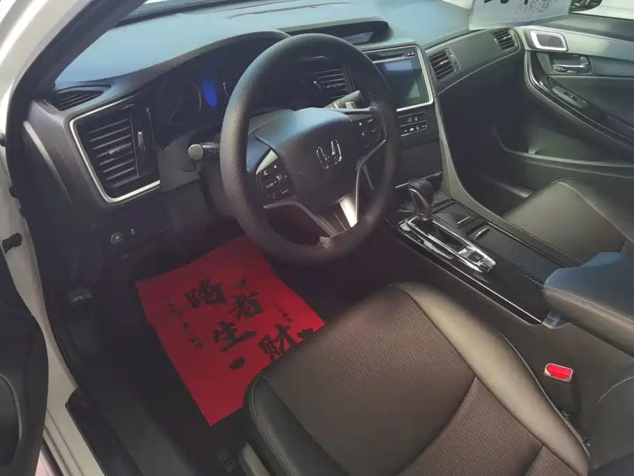 Honda Spirior 2017 2015 2.0L Luxury Edition