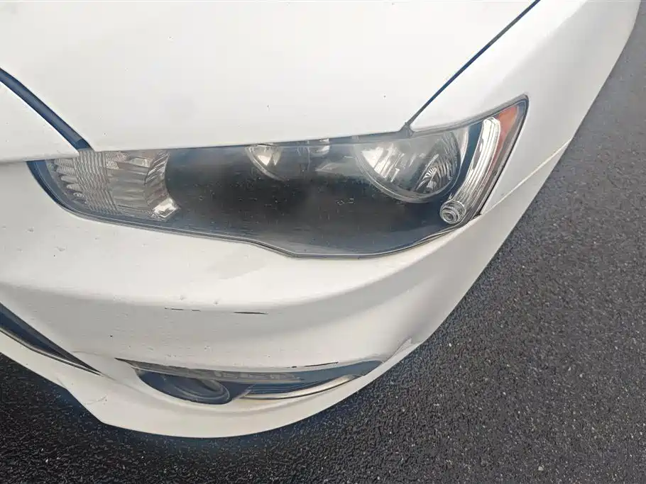 Mitsubishi Lancer EX 2015 2.0L CVT Flagship Edition фото 5