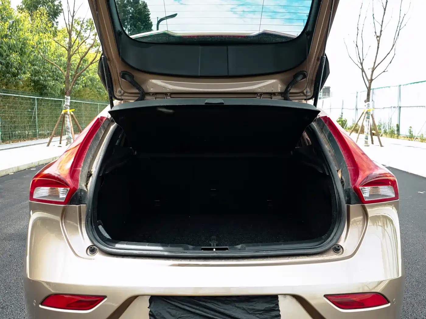 Volvo V40 2016 2015 1.6T Smart Comfort Edition