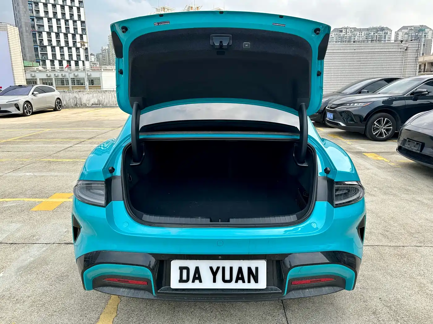 XIAOMI CAR XIAOMI SU7