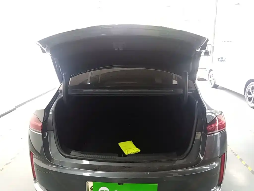 Roewe M7 DMH 2026 2025 Base