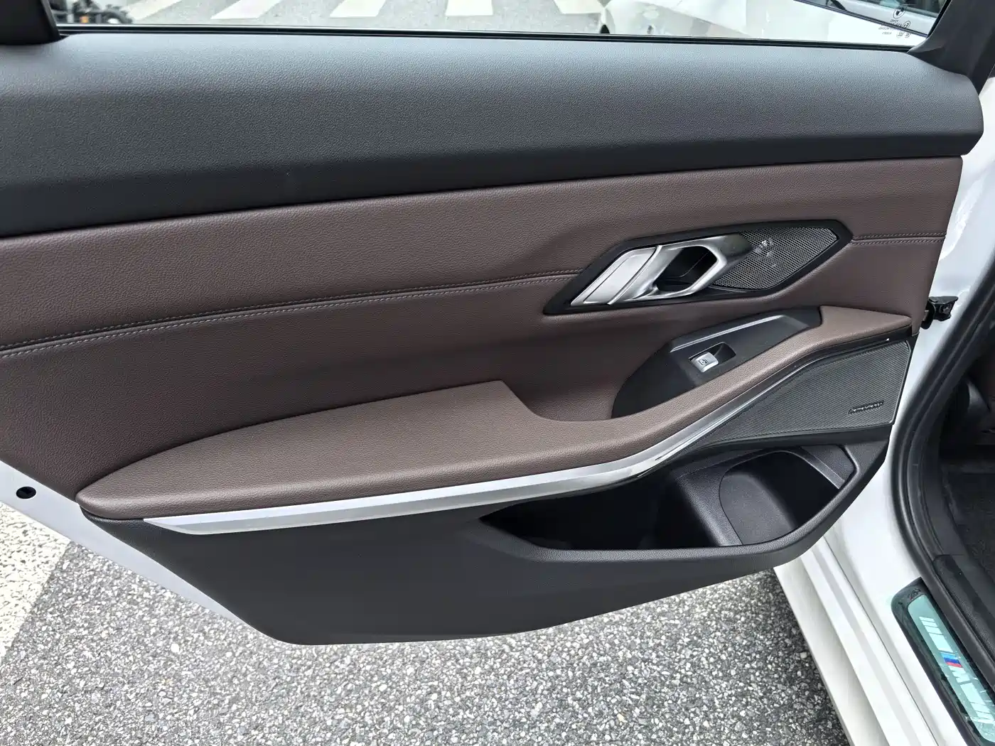 BMW 3 Series 2026 2026 330Li M Sport Shadowline Package