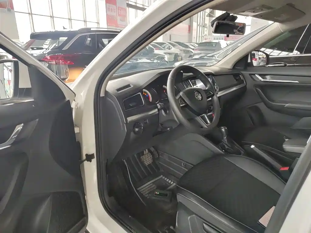 Škoda Kamiq 2018 1.5L Automatic Comfort Version China VI фото 15