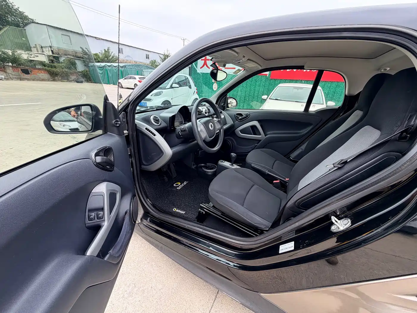 smart fortwo 2014 2012 1.0 MHD Hardtop Standard