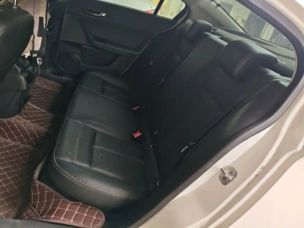 Qoros 3 2019 2018 Sedan 1.6L Auto Leading