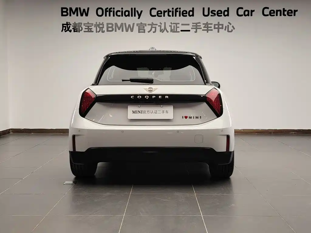 Фото 3 - MINI Electric MINI COOPER