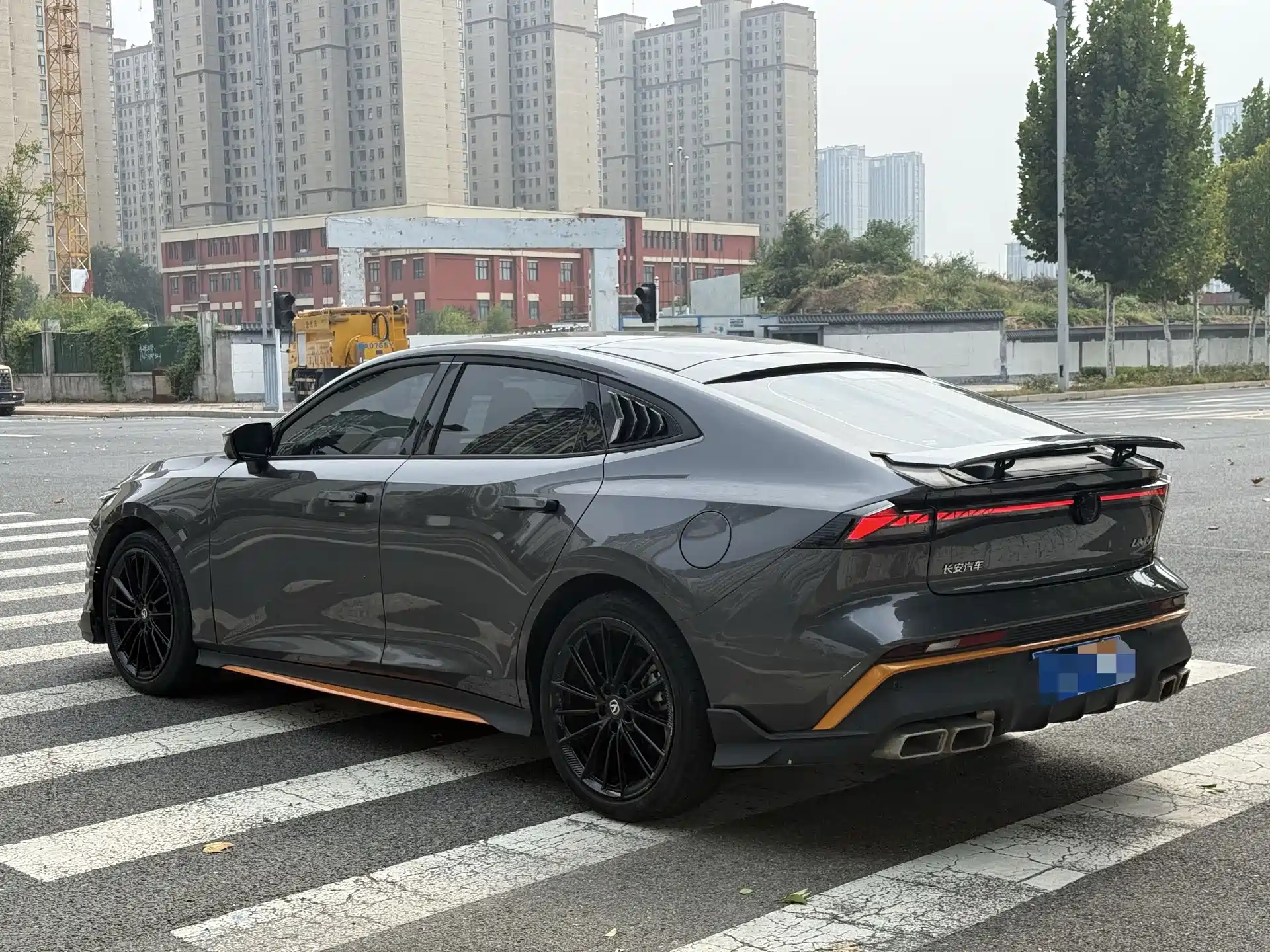 Photo 9 - Changan UNI-V