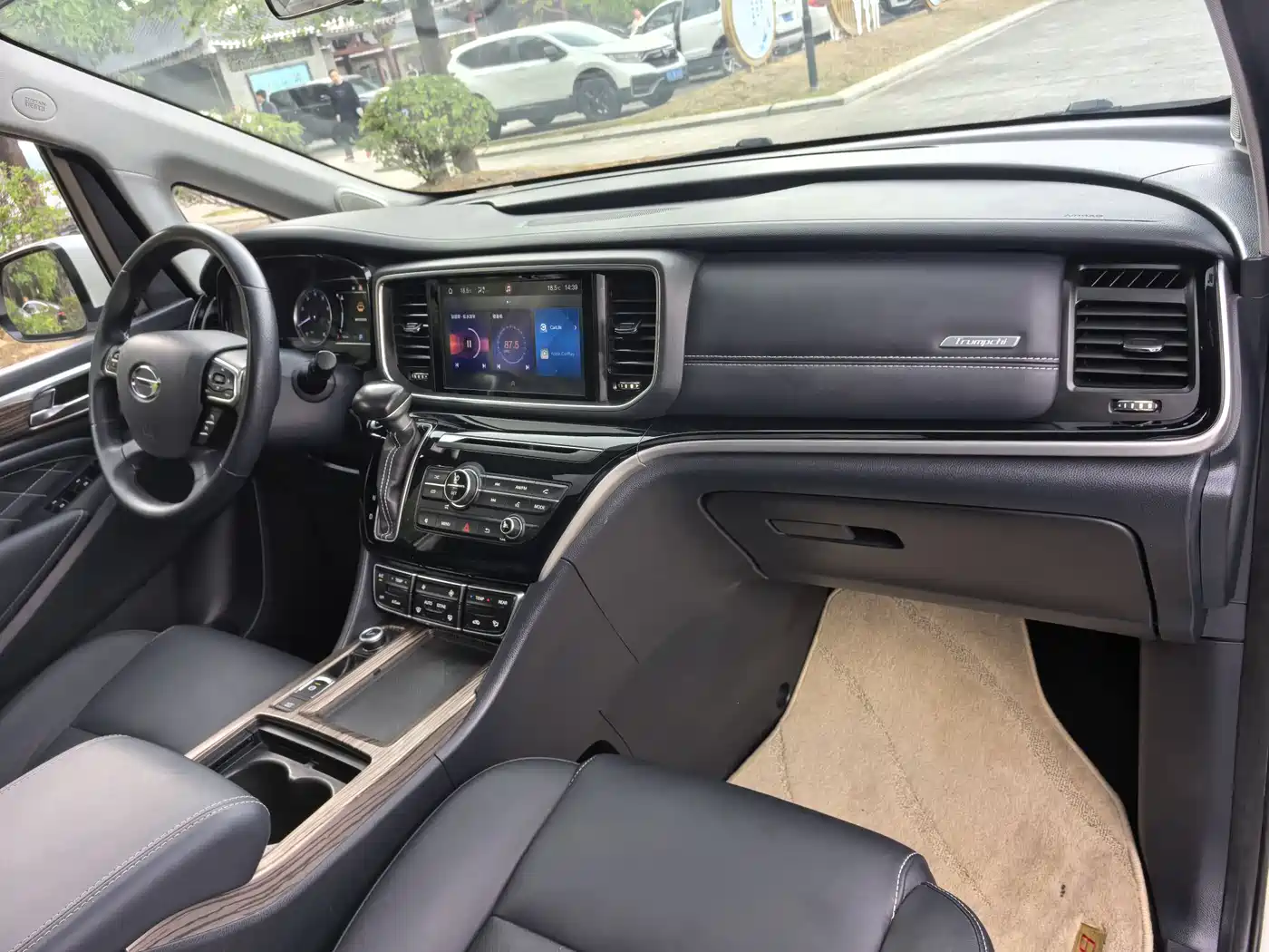 GAC Trumpchi Trumpchi M8 2020 390T Premium фото 12