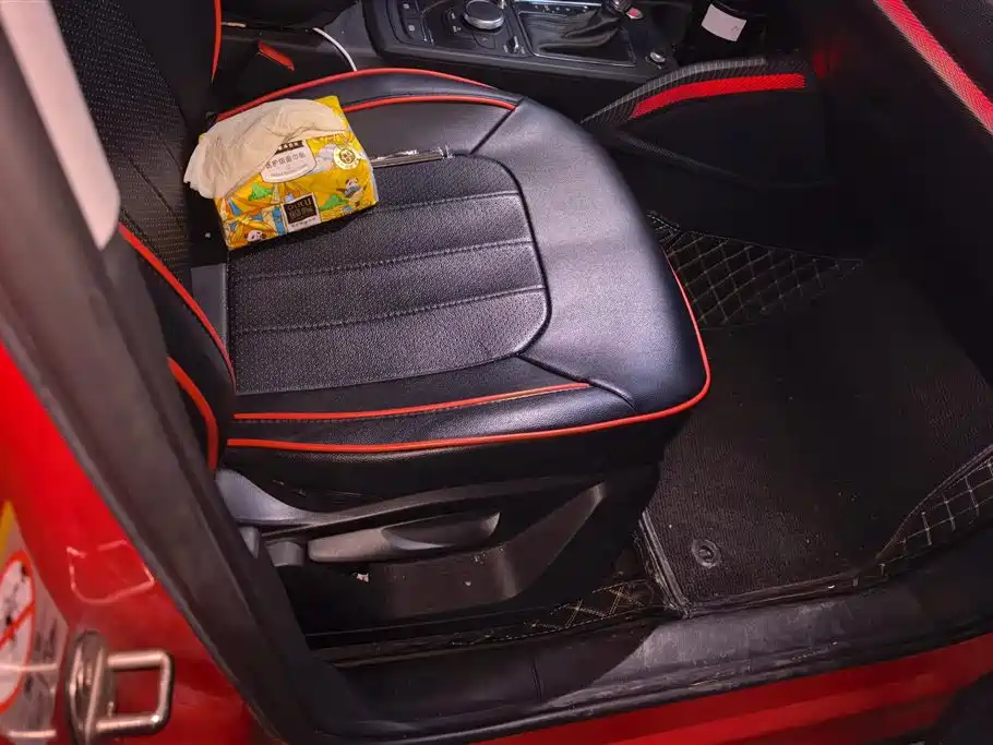 Audi Q2L 2018 35 TFSI Launch Exclusive Edition China V фото 8