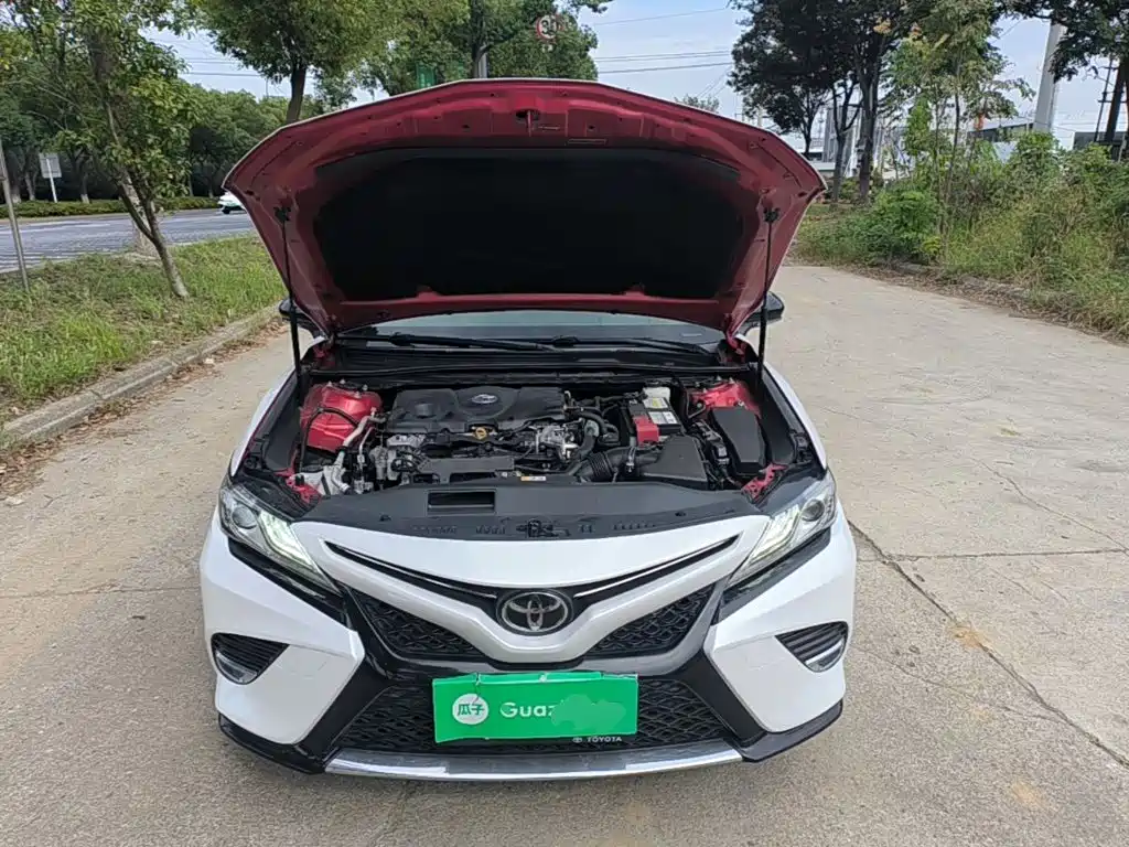 Photo 20 - Toyota Camry