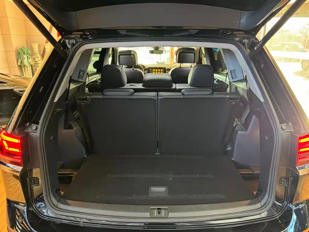 Volkswagen Teramont 2023 Facelift 380TSI AWD Prestige Luxury фото 16