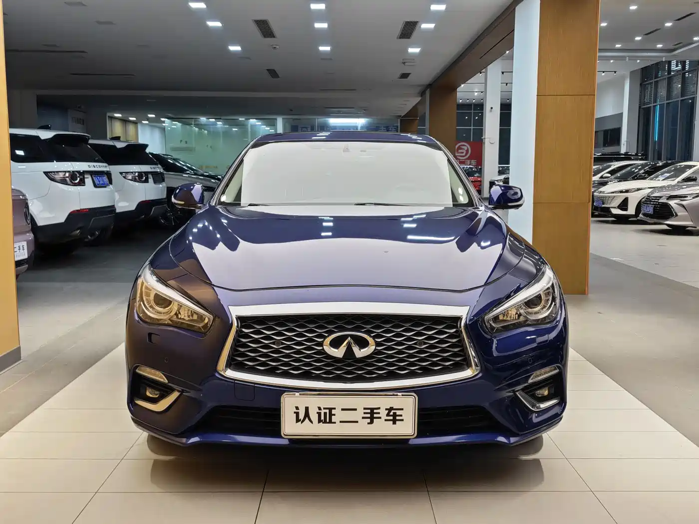 Infiniti Q50L 2021 2018 2.0T Premium Edition (China VI)