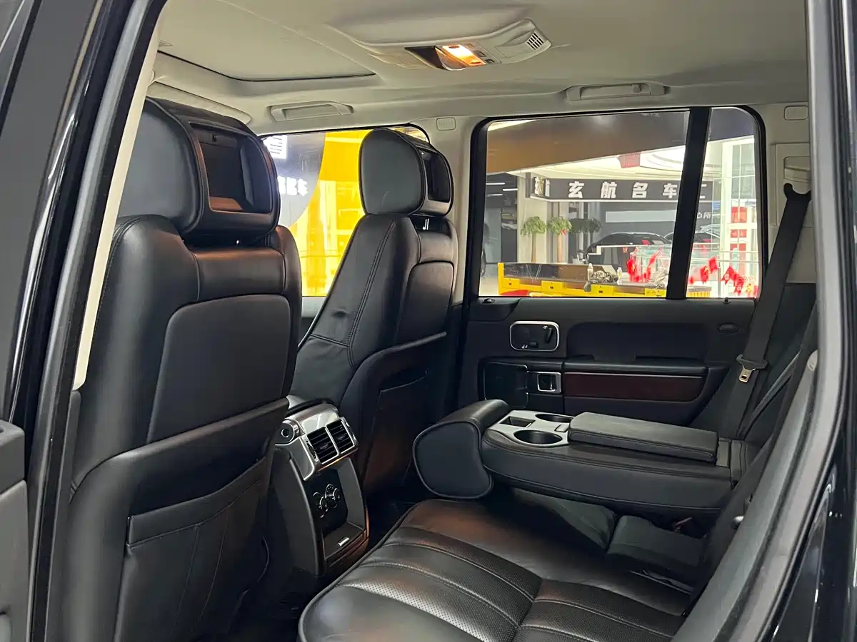 Land Rover Range Rover 2011 5.0 SC V8 фото 11