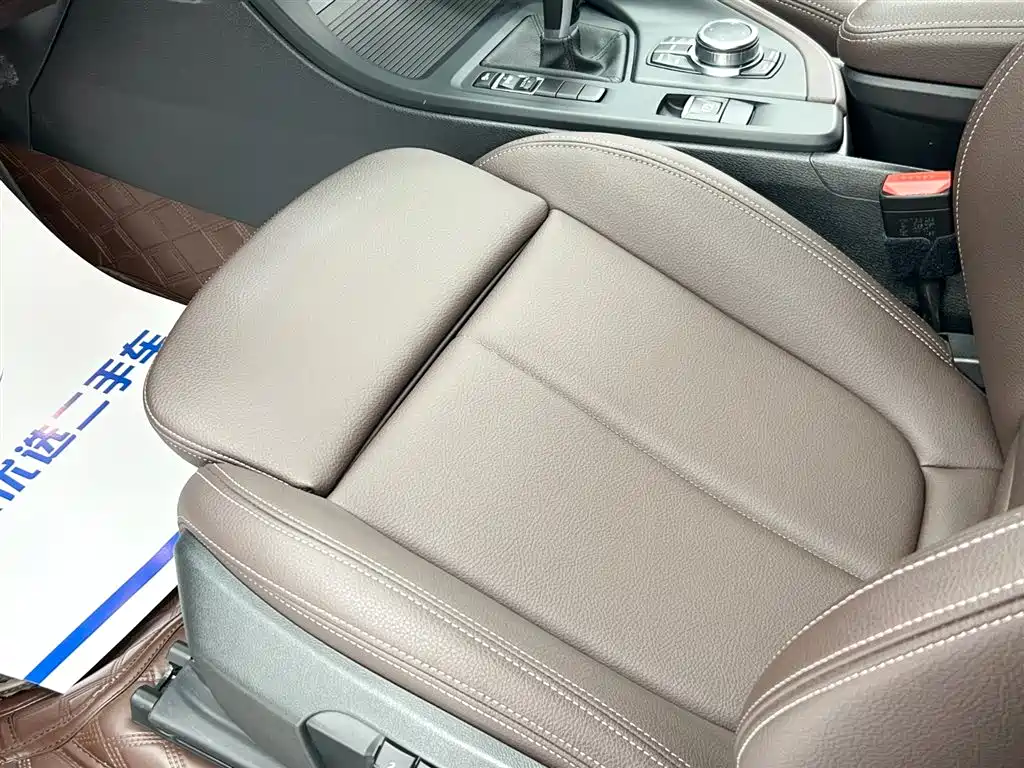 BMW X1 2022 sDrive20Li Fashion фото 8