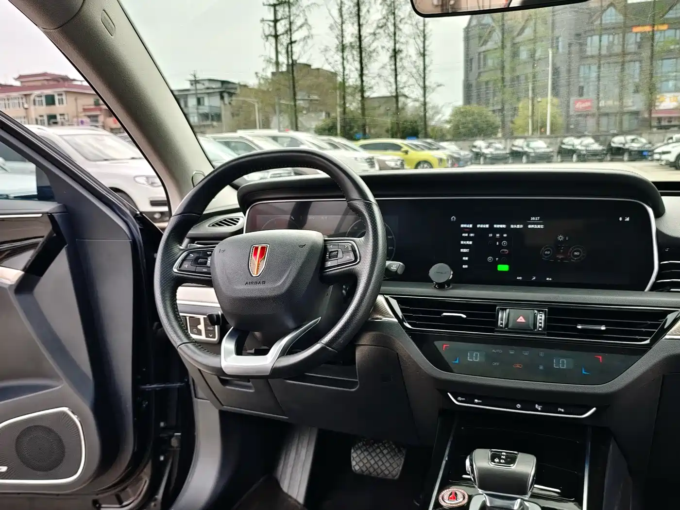 Hongqi HS5 2019 2.0T Smart Connect Enjoy Edition фото 6
