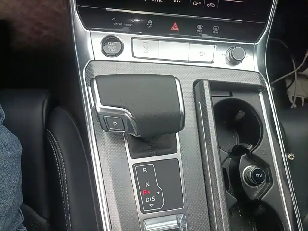 Audi A6L 2024 40 TFSI Luxury Dynamic фото 21