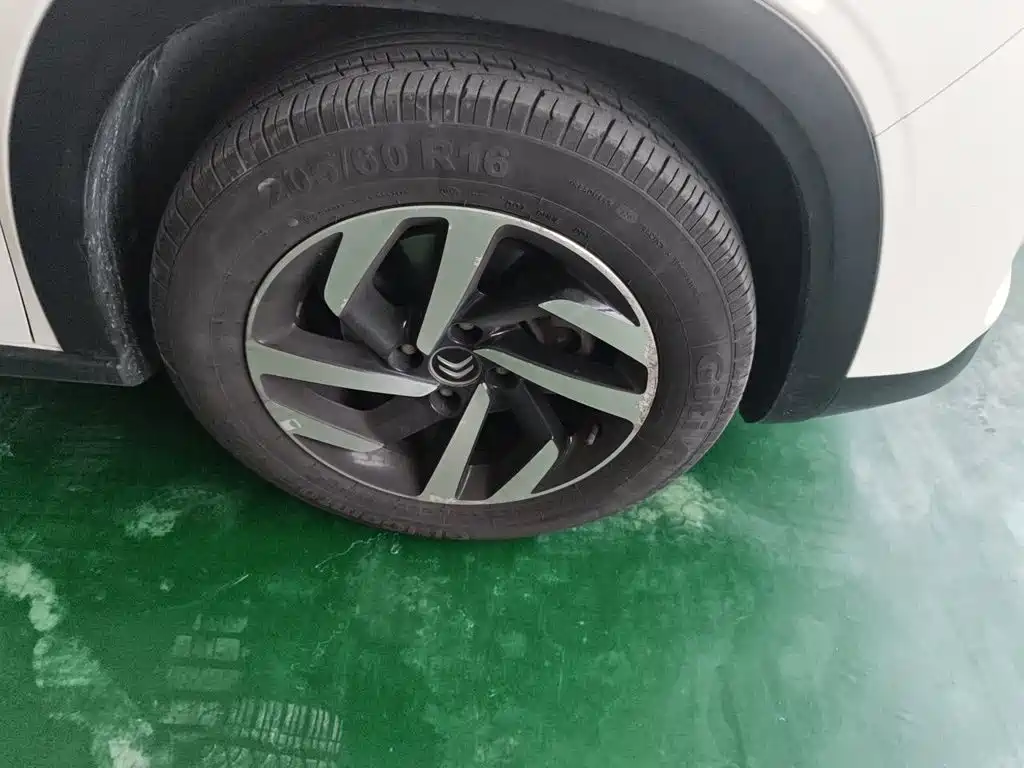 Фото 24 - Citroën C3-XR