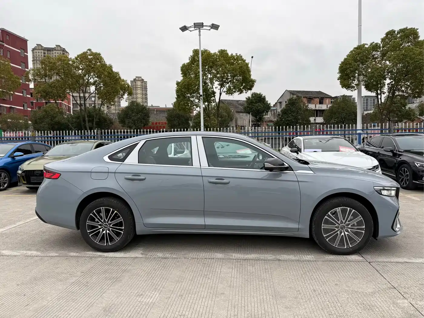 GEELY AUTOMOBILE XINGRUI