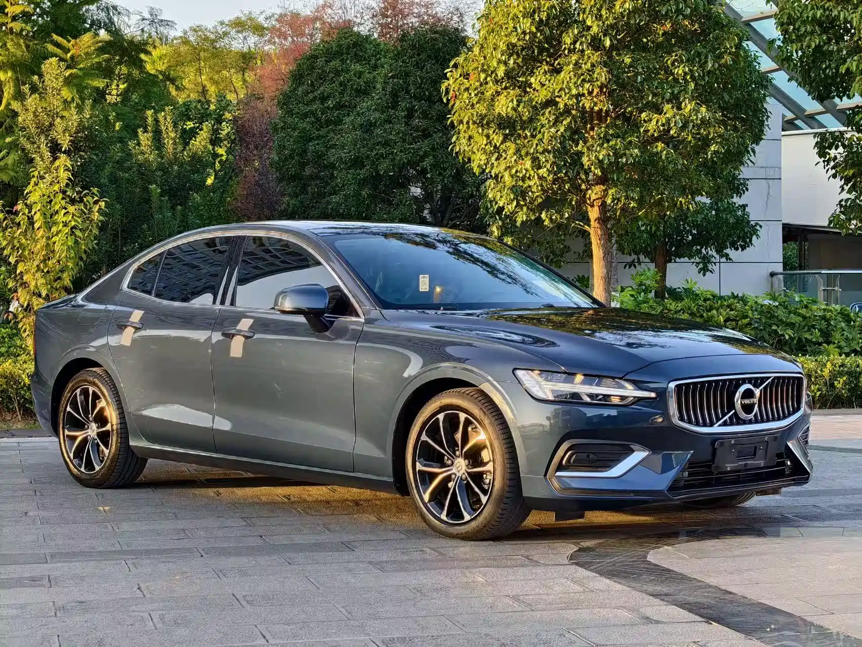 Фото 3 - Volvo S60