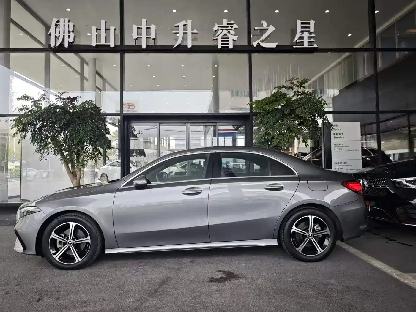 MERCEDES-BENZ A CLASS