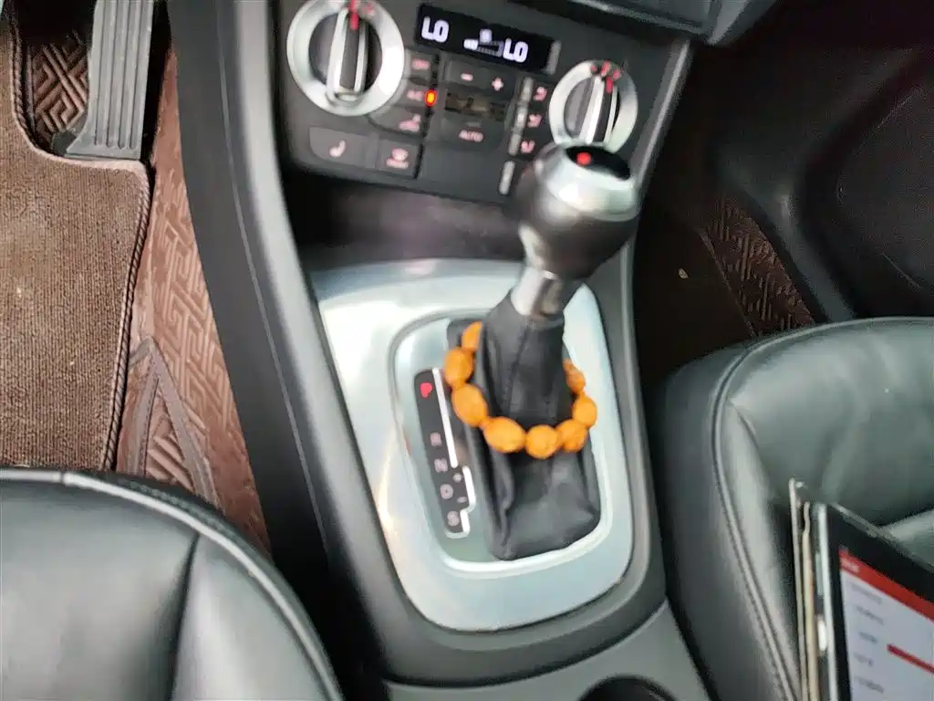Audi Q3 2015 35 TFSI Comfort фото 14