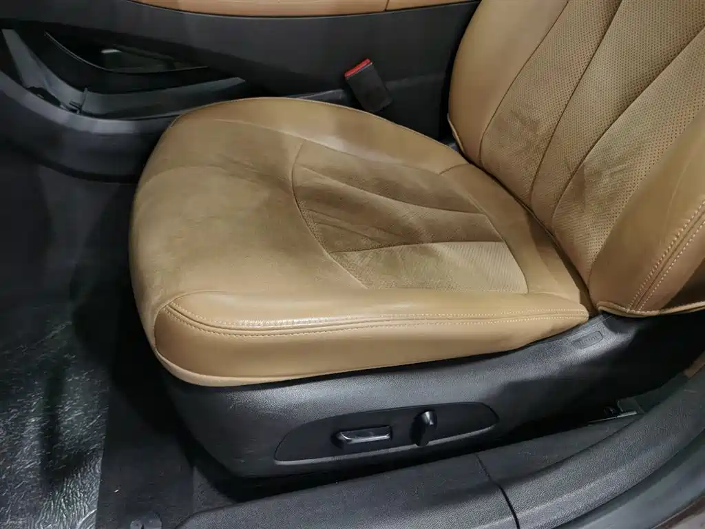 Buick LaCrosse 2018 Model 28T Elite Edition фото 20