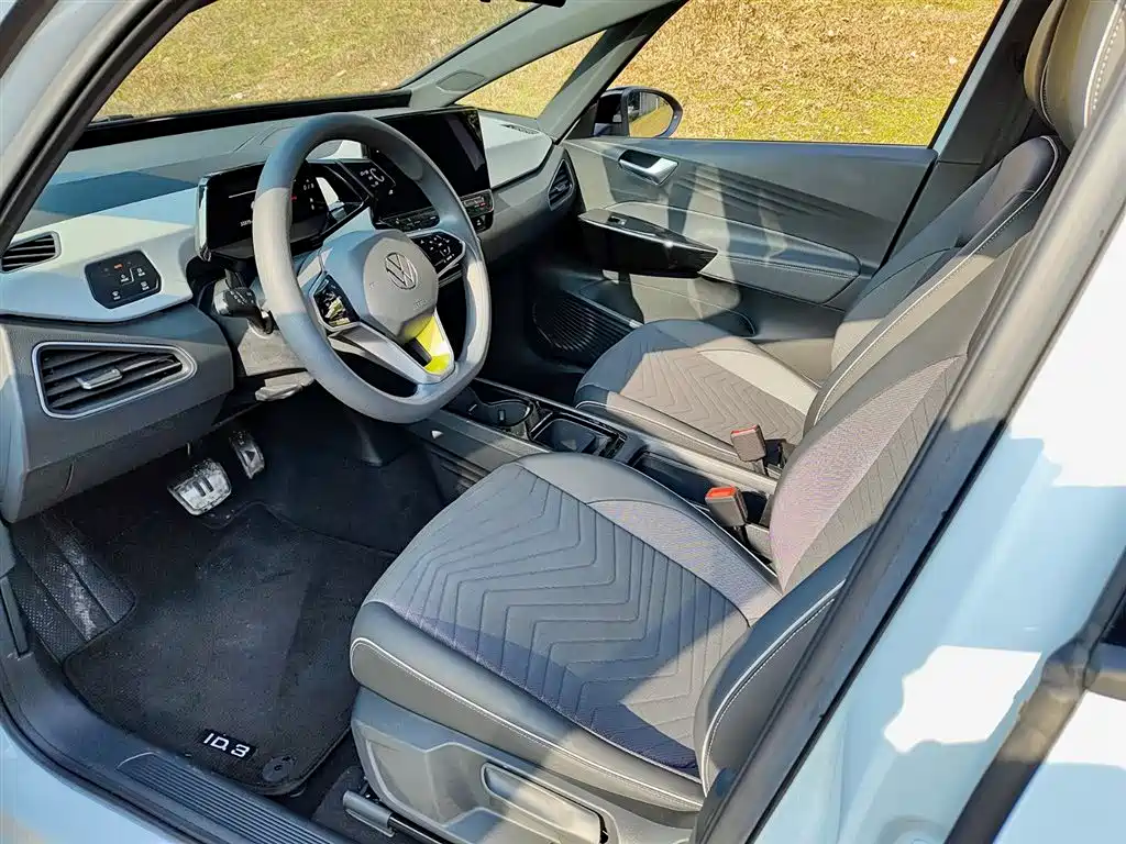 VOLKSWAGEN ID.3