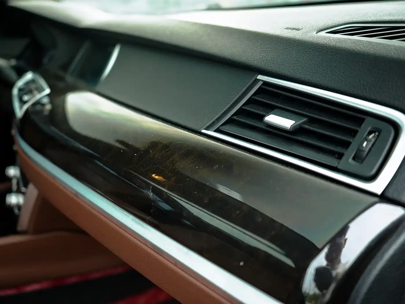 BMW 5 Series GT 2011 535i Elegance фото 25