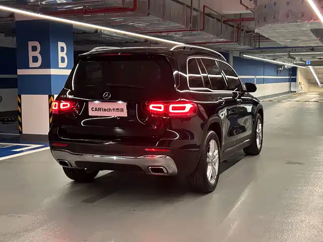 Mercedes-Benz GLB 2023 GLB 220 Dynamic — фото 5