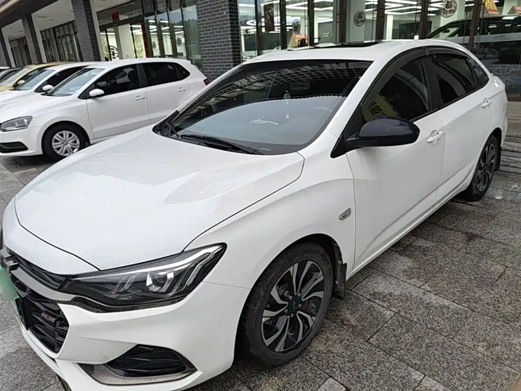 Chevrolet Monza 2020 Mild Hybrid RS 330T Automatic Smooth Edition