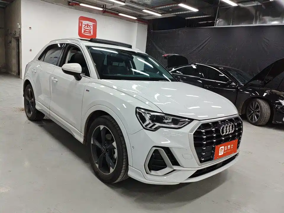 Audi Q3 2022 35 TFSI Fashion Dynamic фото 2