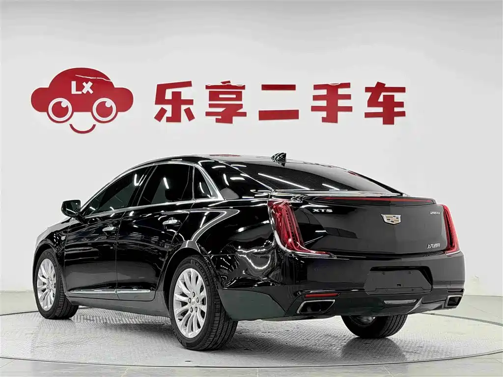 Cadillac XTS 2018 28T Technology фото 3