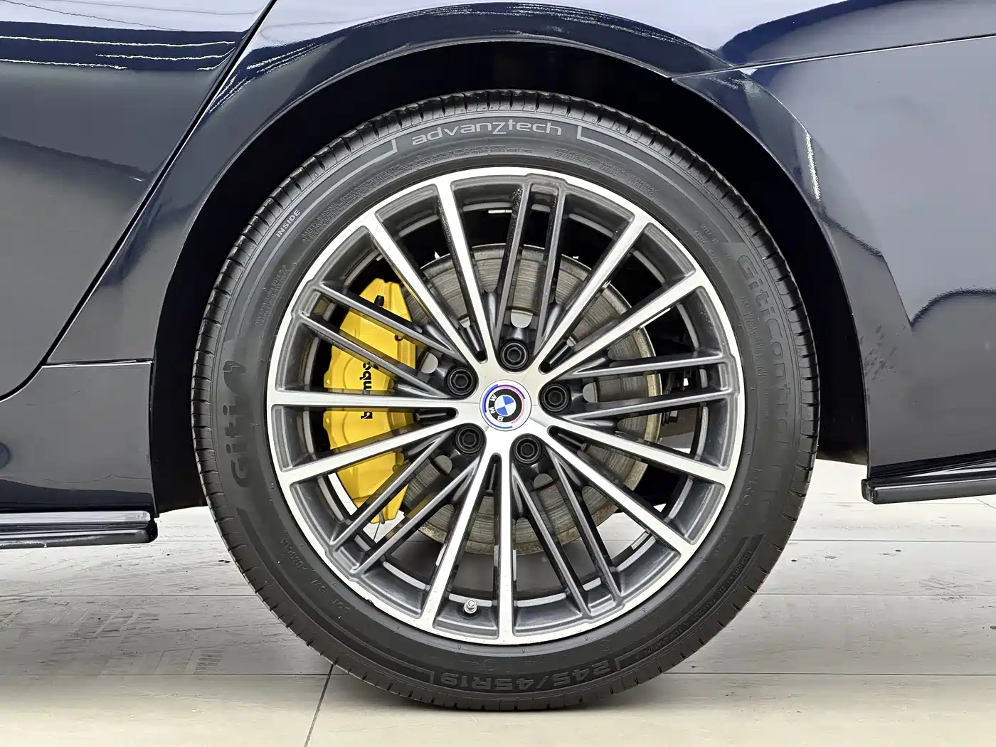 BMW 5 Series 2022 Facelift 530Li Leading M Sport Package фото 12