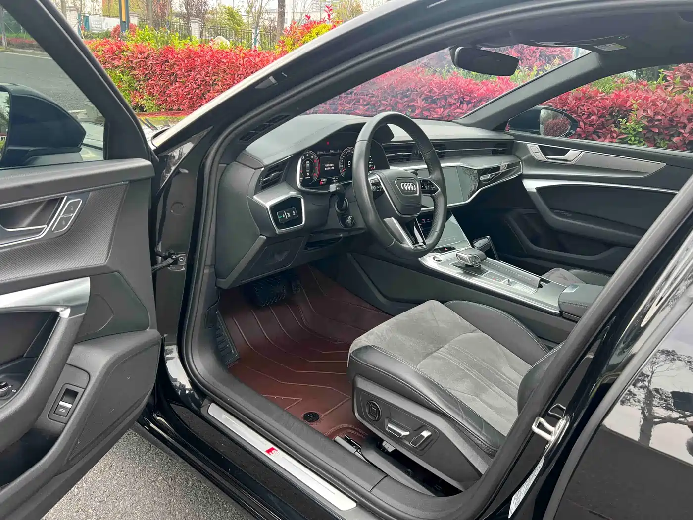 Audi A6L 2023 40 TFSI Luxury Dynamic фото 7